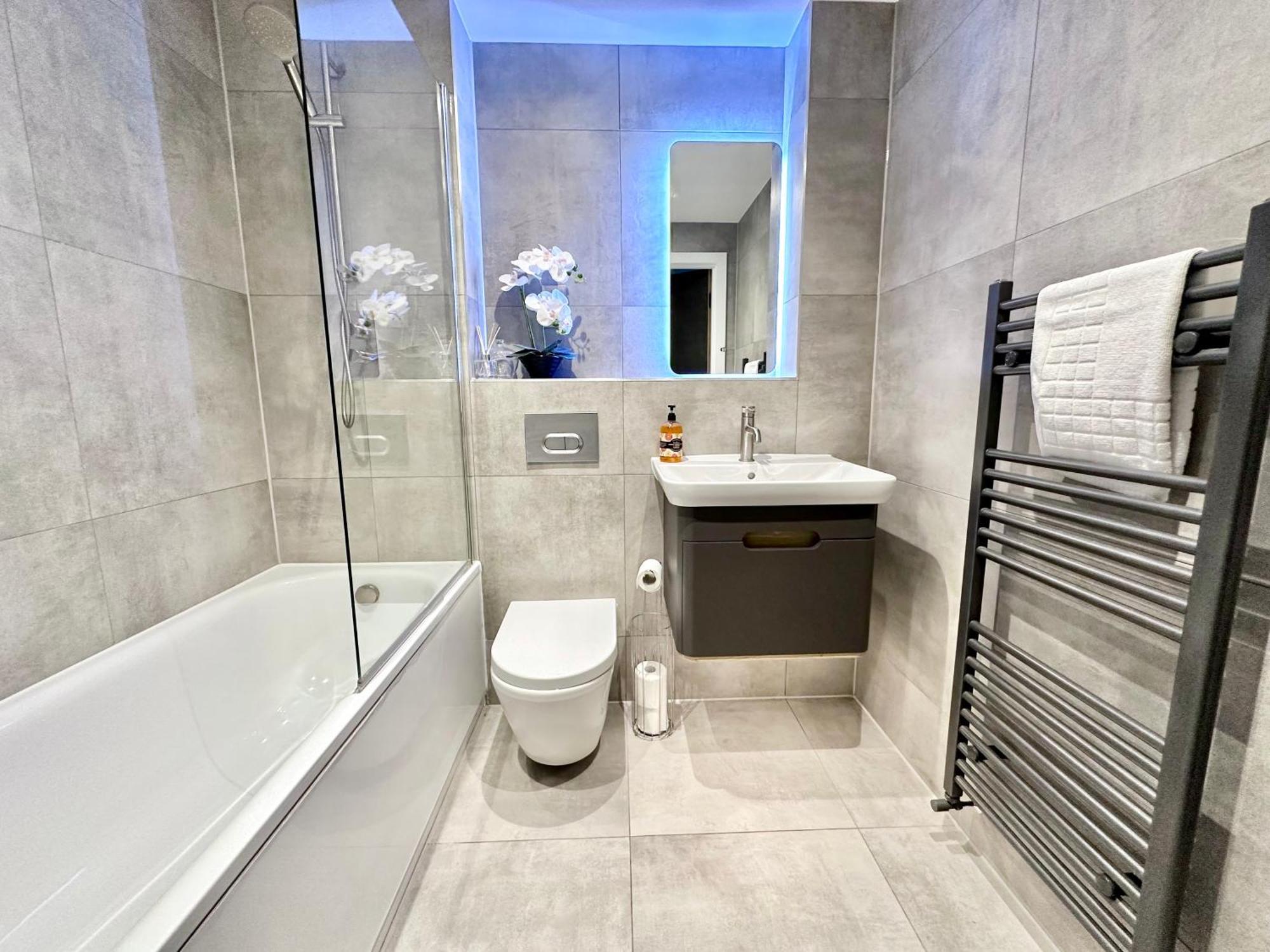Icona 20 - City Centre Apartment York Bagian luar foto